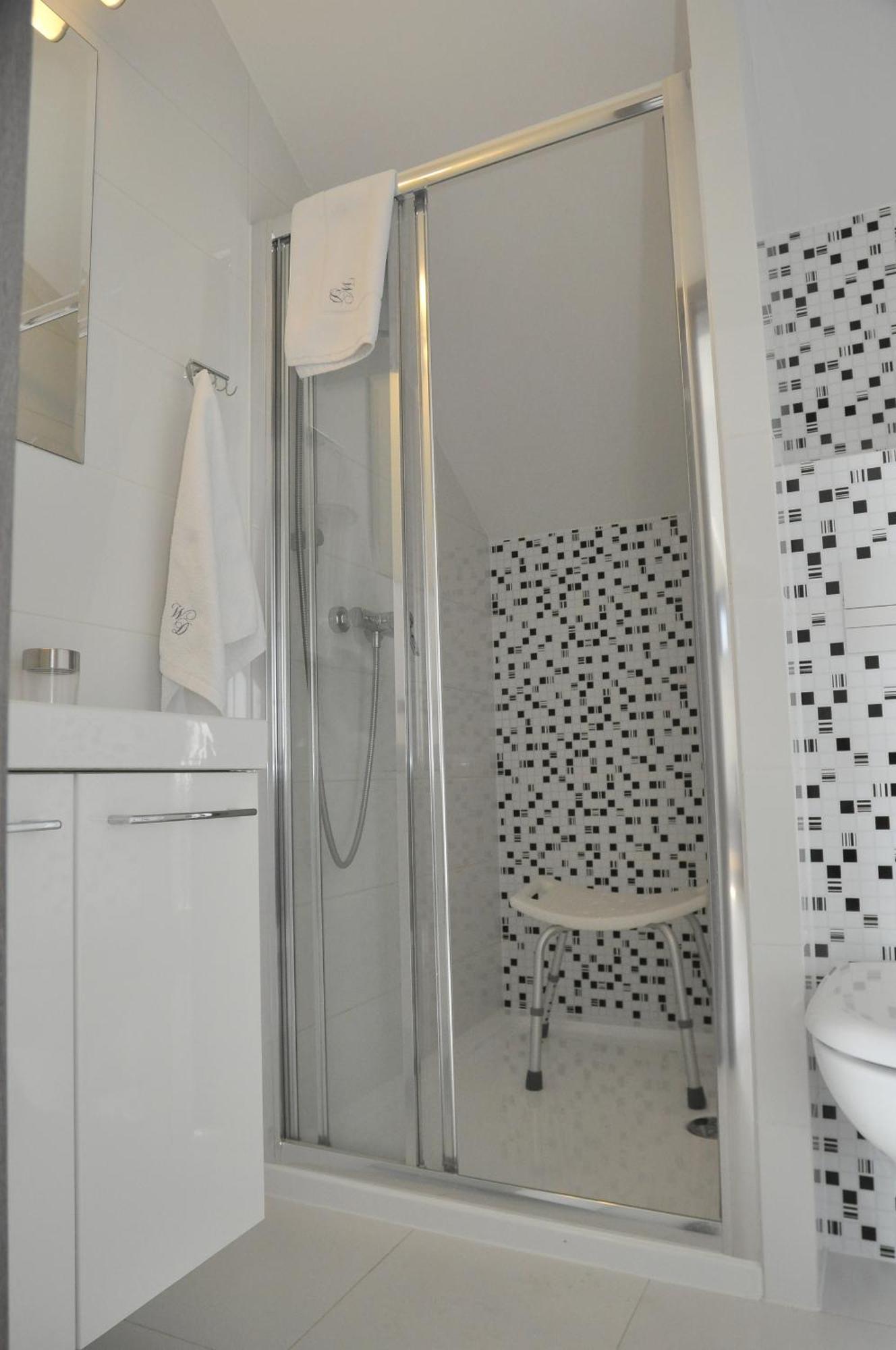 Willa Dobrylko II -Apartamenty Rewa Rum bild