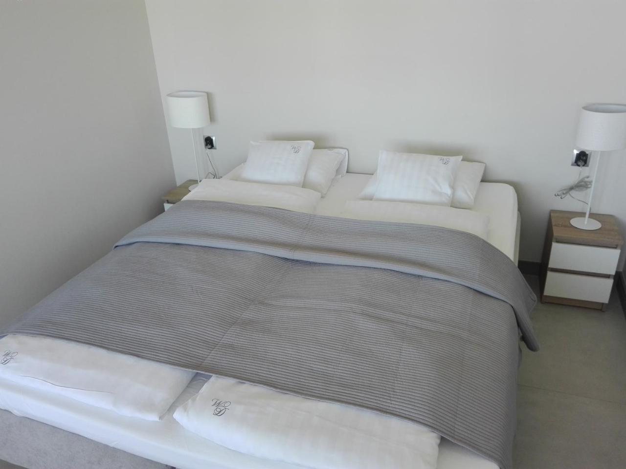 Willa Dobrylko II -Apartamenty Rewa Exteriör bild