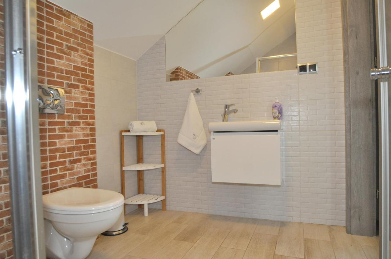Willa Dobrylko II -Apartamenty Rewa Exteriör bild